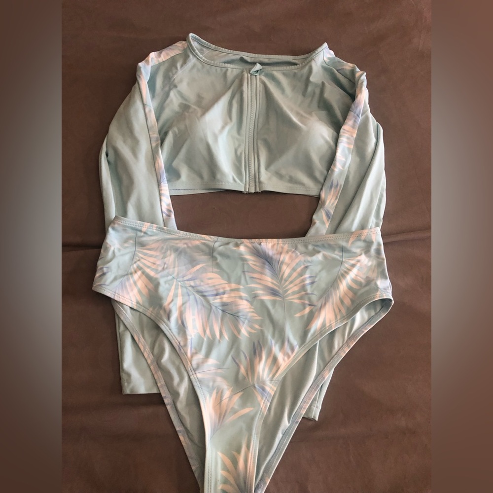 Cupshe Bikini Swim Suit
